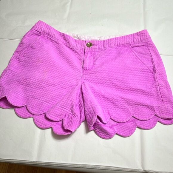 - LILLY PULITZER Pink Buttercup Shorts 4 - Picture 1 of 10